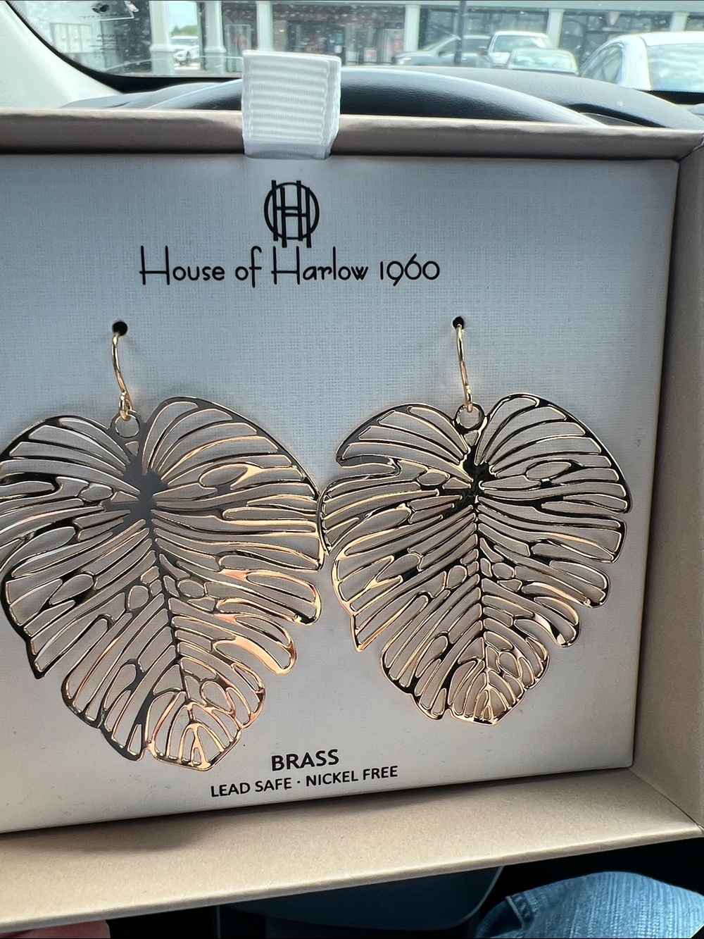 New House of Harlow 1960 Gold Monstera Leaf Dangle Earrings